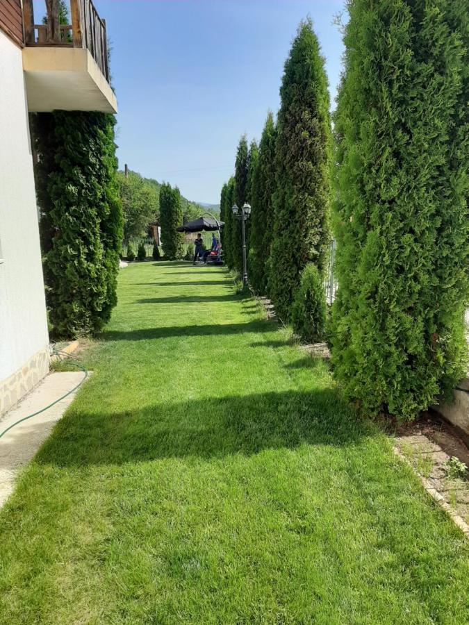 Къща За Гости "Марковски" Raduil Esterno foto
